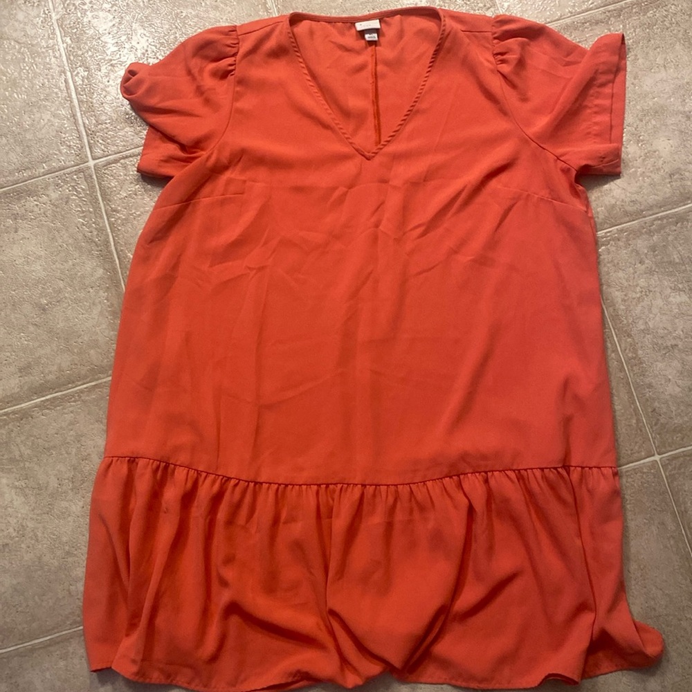 A New Day dress. Short sleeve. Knee length. XL. Coral color. New condition.